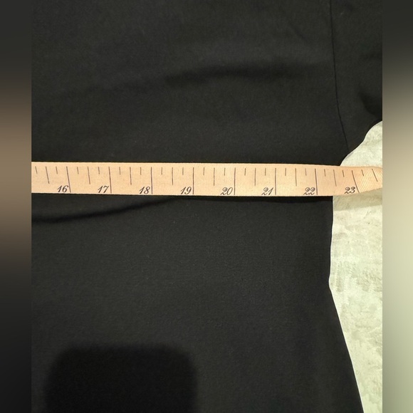 Eileen fisher 100% silk black long sleeve tunic top - Picture 5 of 8